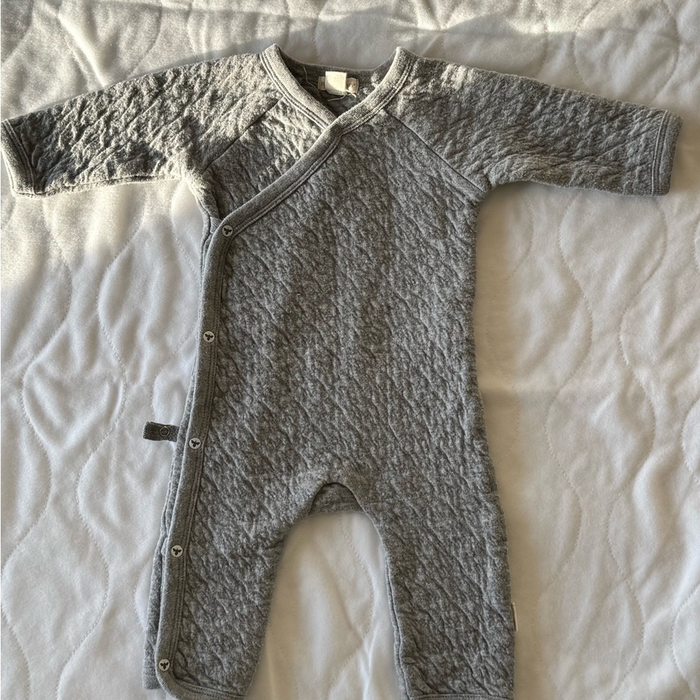 Burt’s Bees Baby Quilted Organic Cotton Romper – Gray | 0–3 Months